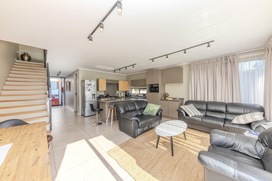 2 Bedroom Property for Sale in Ebotse Golf Estate Gauteng