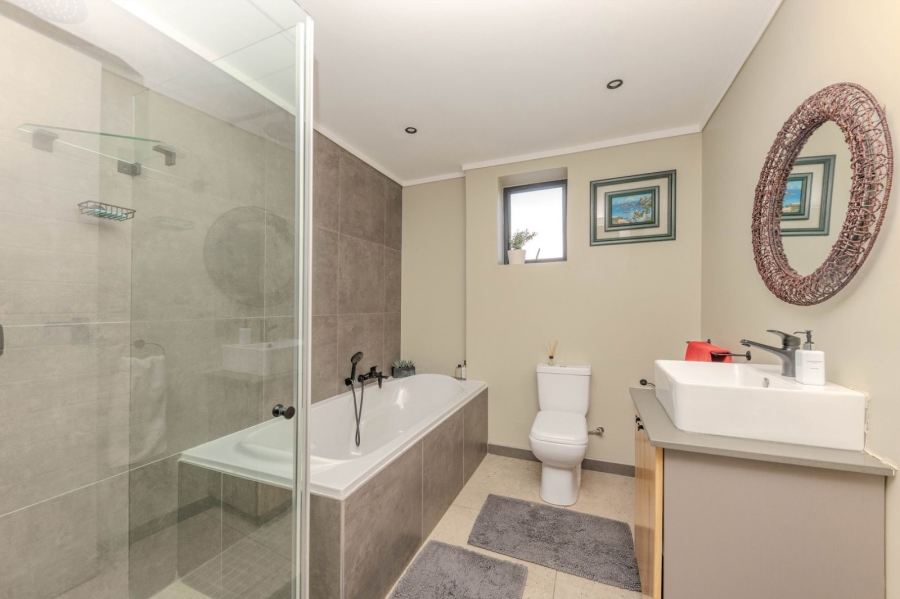 2 Bedroom Property for Sale in Ebotse Golf Estate Gauteng