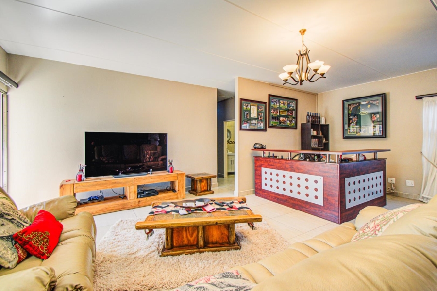 12 Bedroom Property for Sale in Northmead Gauteng