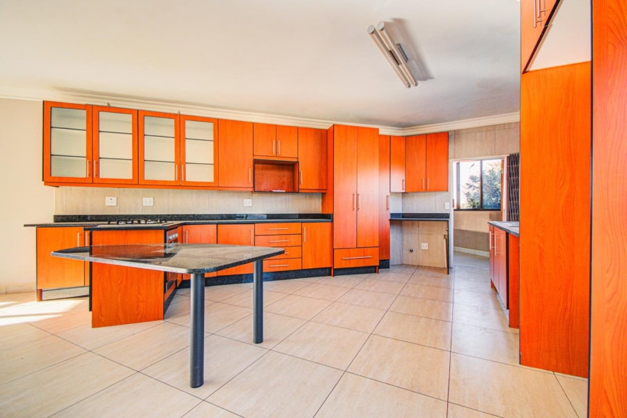 12 Bedroom Property for Sale in Northmead Gauteng