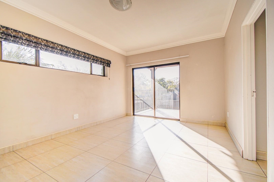 12 Bedroom Property for Sale in Northmead Gauteng