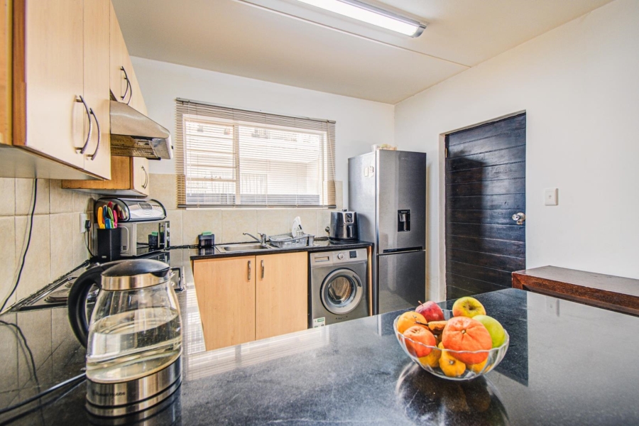2 Bedroom Property for Sale in Bardene Gauteng