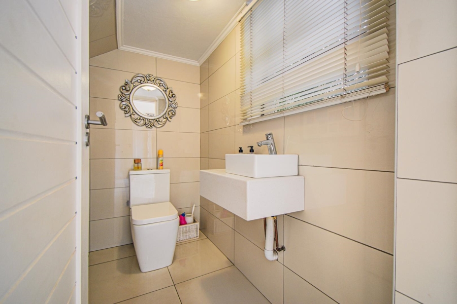 4 Bedroom Property for Sale in Ebotse Golf Estate Gauteng