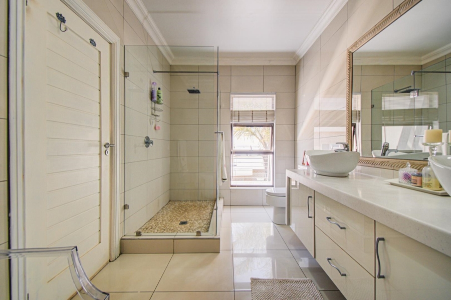 4 Bedroom Property for Sale in Ebotse Golf Estate Gauteng