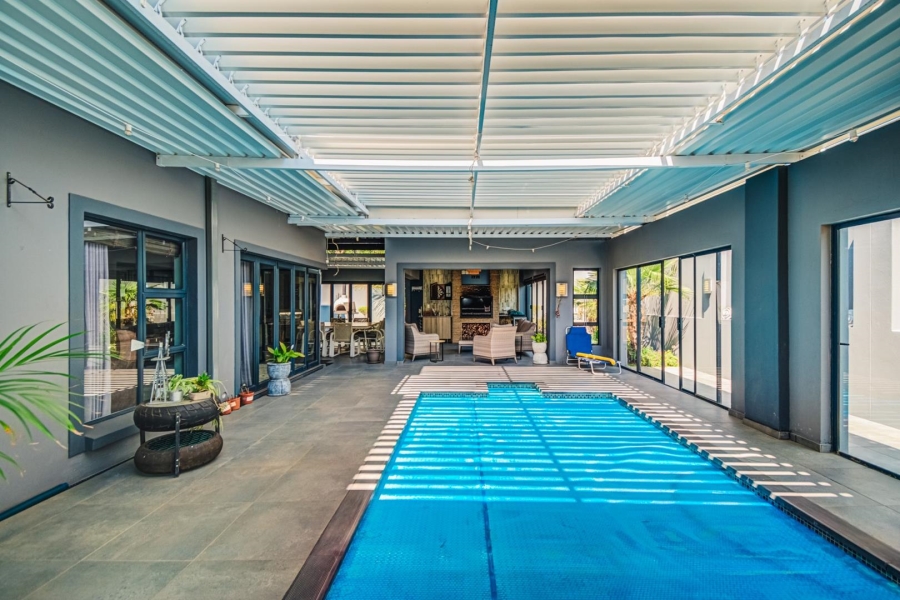 5 Bedroom Property for Sale in Ebotse Golf Estate Gauteng