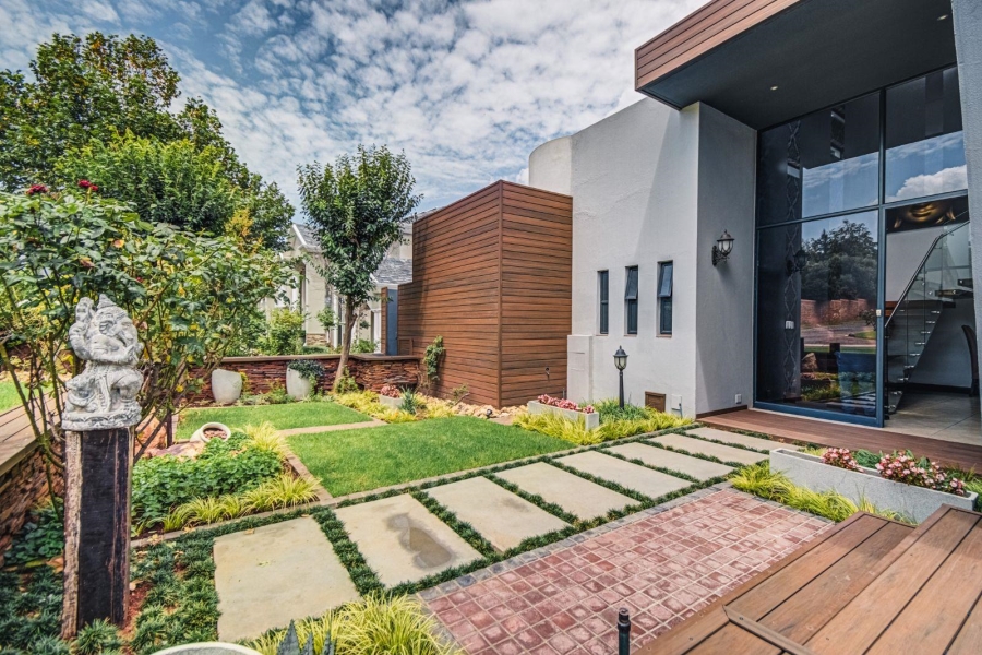 4 Bedroom Property for Sale in Ebotse Golf Estate Gauteng