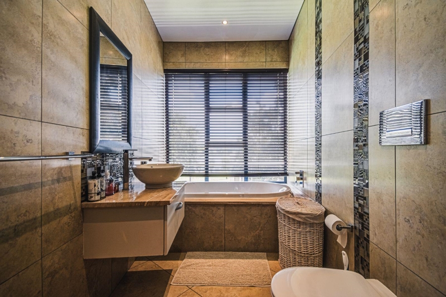 4 Bedroom Property for Sale in Ebotse Golf Estate Gauteng