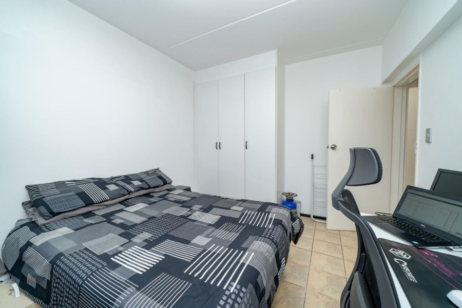 2 Bedroom Property for Sale in Bardene Gauteng