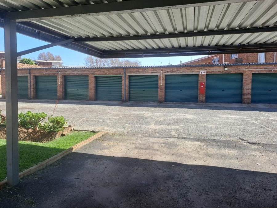 2 Bedroom Property for Sale in Benoni Central Gauteng