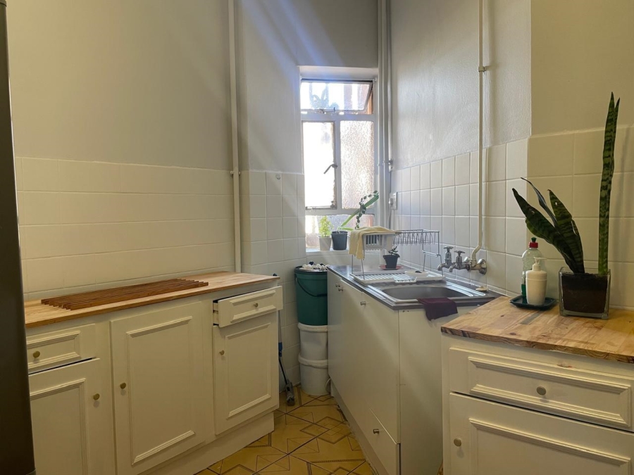 2 Bedroom Property for Sale in Johannesburg Central Gauteng