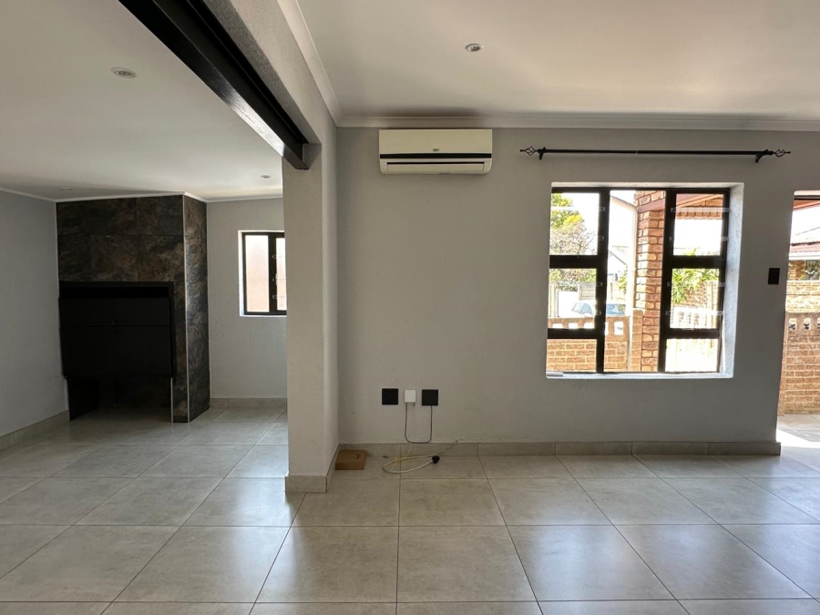 To Let 3 Bedroom Property for Rent in Eden Glen Gauteng