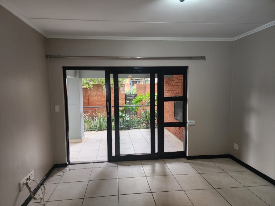 2 Bedroom Property for Sale in Greenstone Hill Gauteng