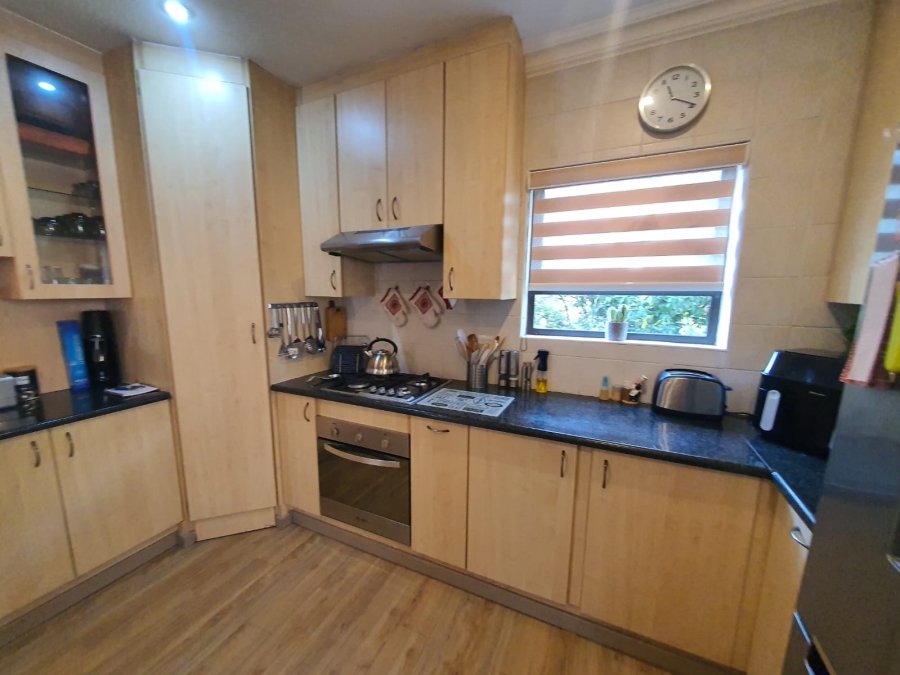 3 Bedroom Property for Sale in Noordheuwel Gauteng