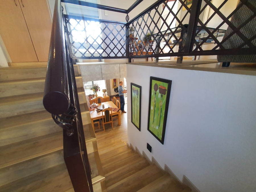 3 Bedroom Property for Sale in Noordheuwel Gauteng