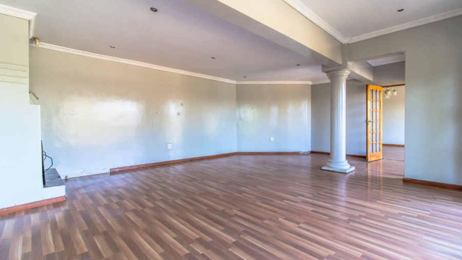 4 Bedroom Property for Sale in Bassonia Gauteng