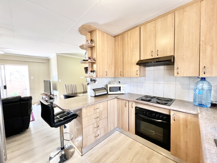 3 Bedroom Property for Sale in Bronberrick Gauteng