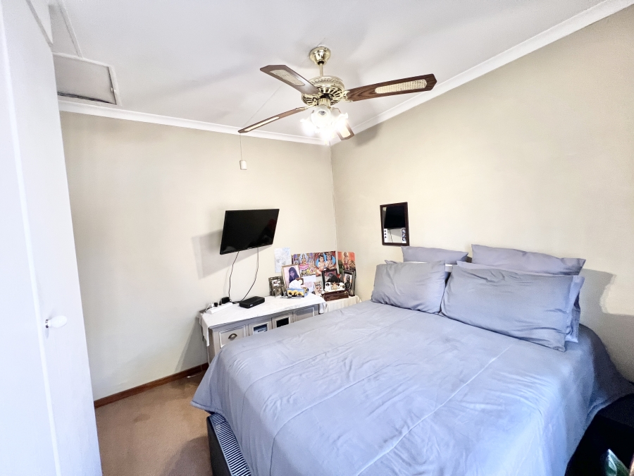 3 Bedroom Property for Sale in Bronberrick Gauteng