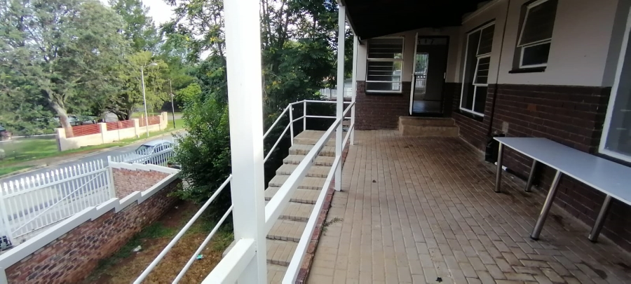 8 Bedroom Property for Sale in Noordheuwel Gauteng