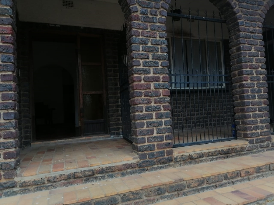 4 Bedroom Property for Sale in Birchleigh North Gauteng