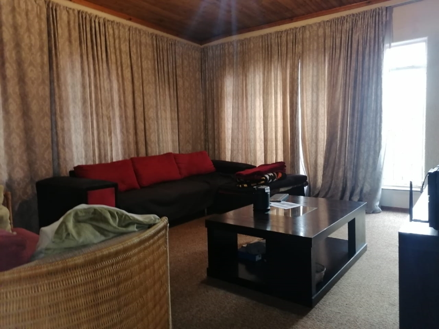 4 Bedroom Property for Sale in Birchleigh North Gauteng