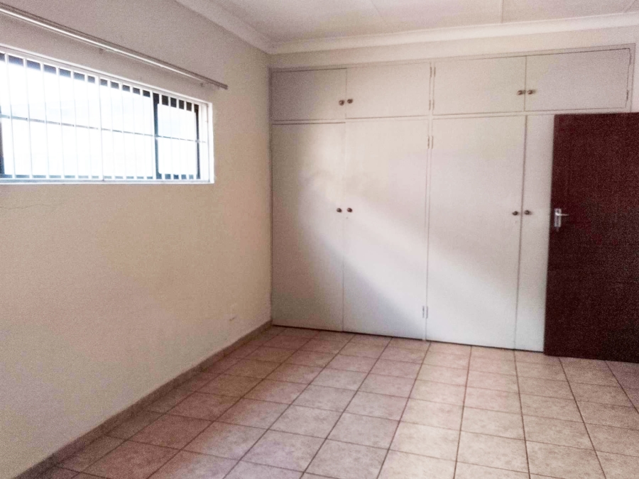 8 Bedroom Property for Sale in Booysens Gauteng