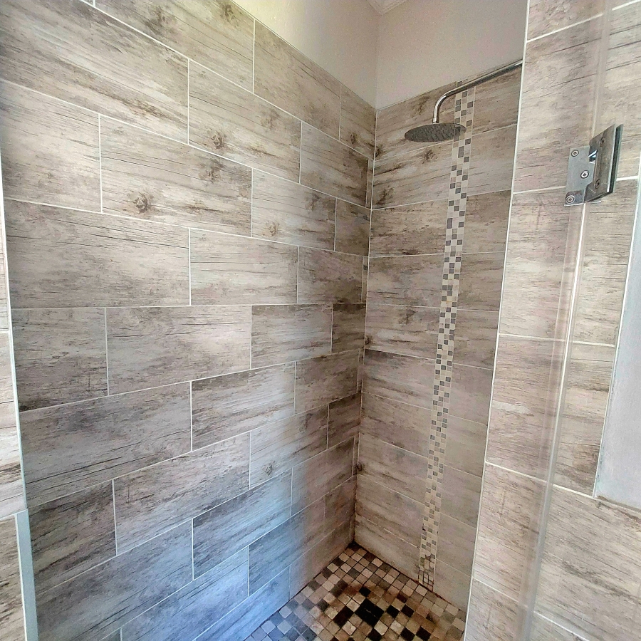 2 Bedroom Property for Sale in Ravenswood Gauteng