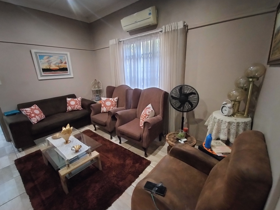 6 Bedroom Property for Sale in Pretoria North Gauteng