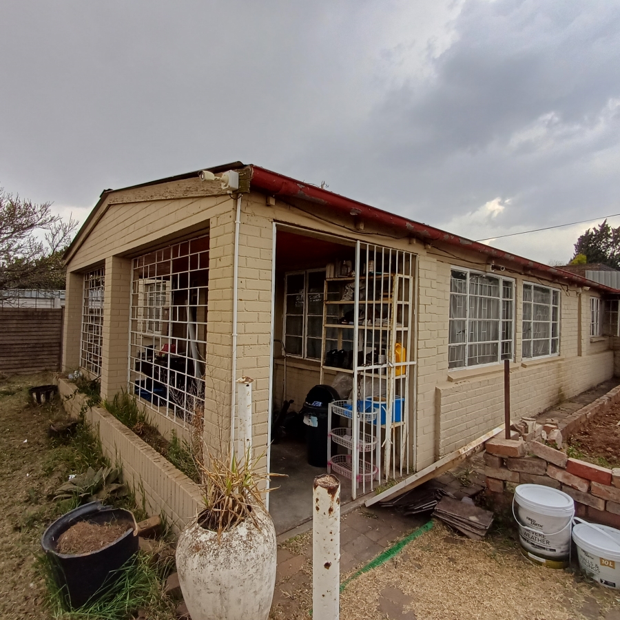 3 Bedroom Property for Sale in Rothdene Gauteng