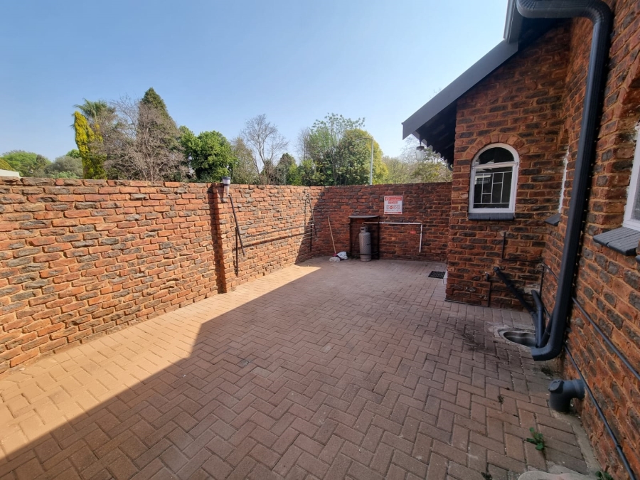 To Let 3 Bedroom Property for Rent in Wierda Park Gauteng