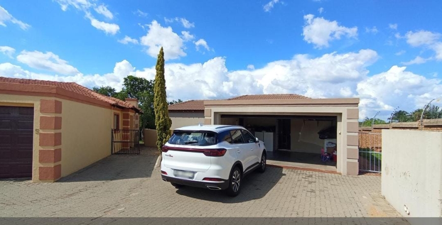 3 Bedroom Property for Sale in The Reeds Gauteng
