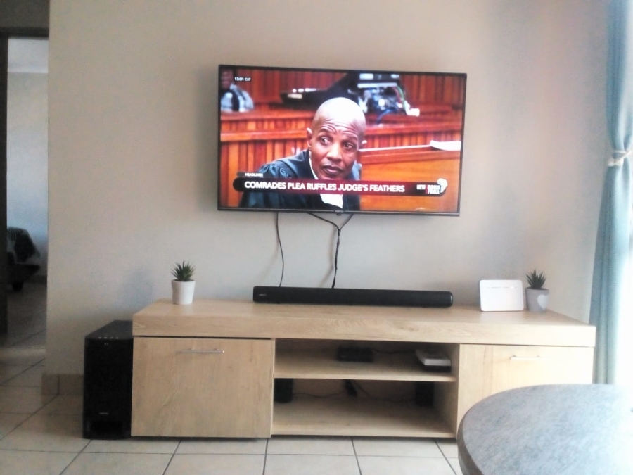 2 Bedroom Property for Sale in Kibler Park Gauteng