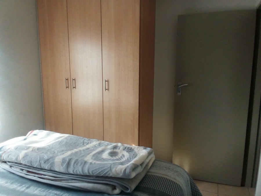 2 Bedroom Property for Sale in Kibler Park Gauteng