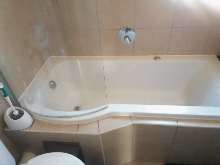2 Bedroom Property for Sale in Kibler Park Gauteng