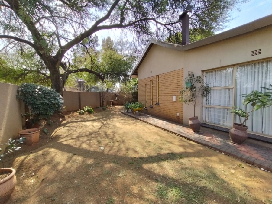 3 Bedroom Property for Sale in Vanderbijlpark SE 6 Gauteng