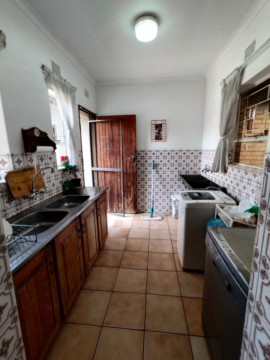 3 Bedroom Property for Sale in Vanderbijlpark SE 6 Gauteng