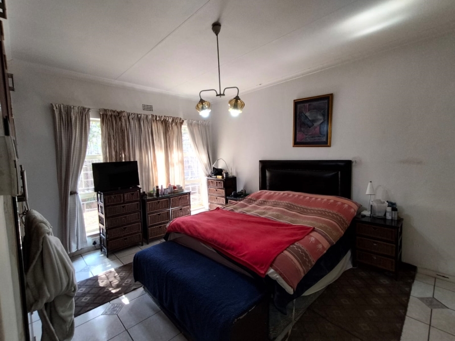 3 Bedroom Property for Sale in Vanderbijlpark SE 6 Gauteng