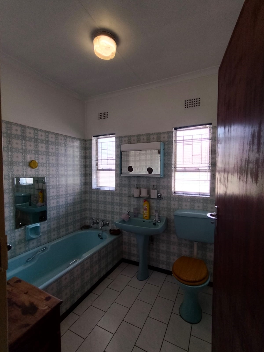 3 Bedroom Property for Sale in Vanderbijlpark SE 6 Gauteng