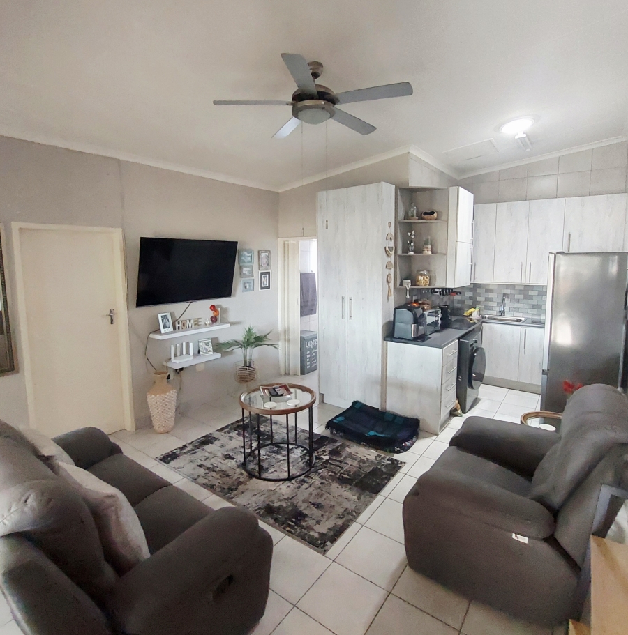 2 Bedroom Property for Sale in Elspark Gauteng