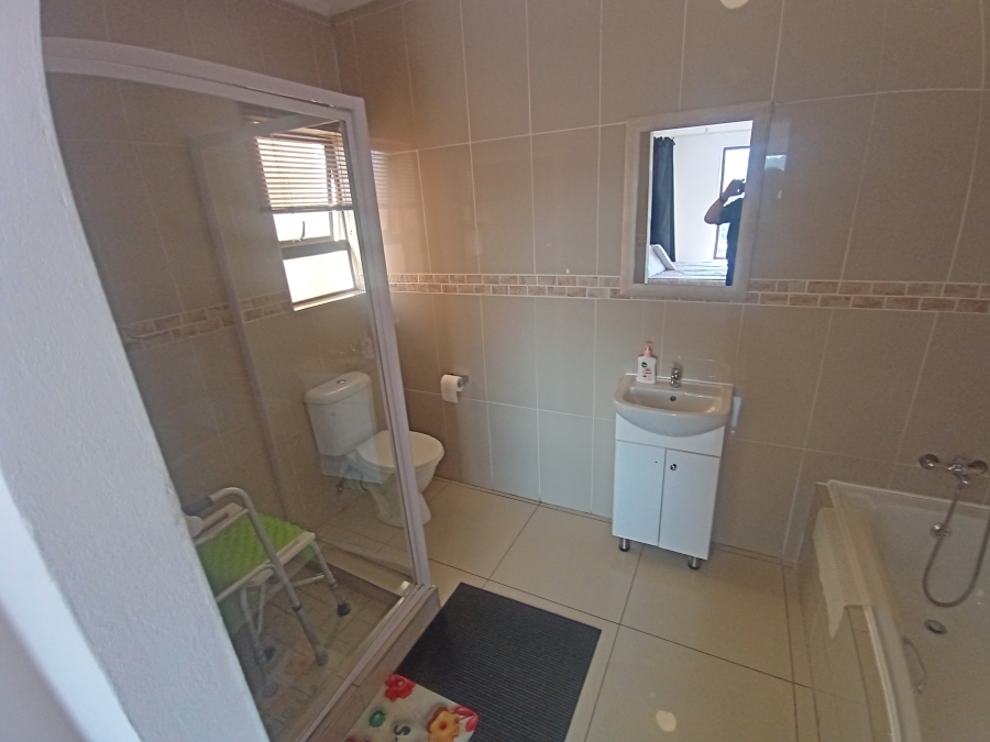 3 Bedroom Property for Sale in Winchester Hills Gauteng