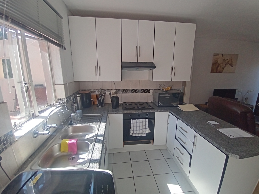 2 Bedroom Property for Sale in Ridgeway Gauteng