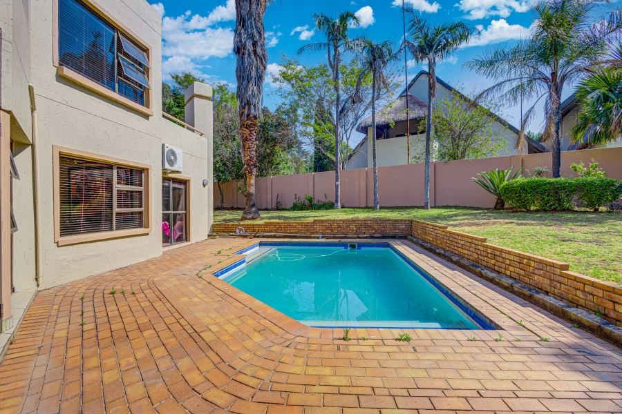 To Let 4 Bedroom Property for Rent in Kyalami Estates Gauteng