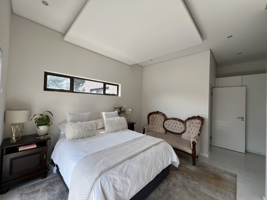 3 Bedroom Property for Sale in Ferndale Gauteng