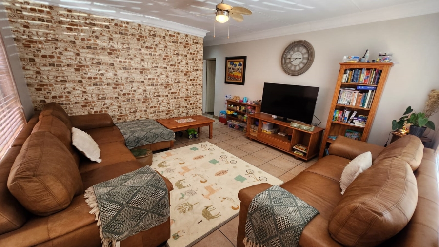 4 Bedroom Property for Sale in Clubview Gauteng