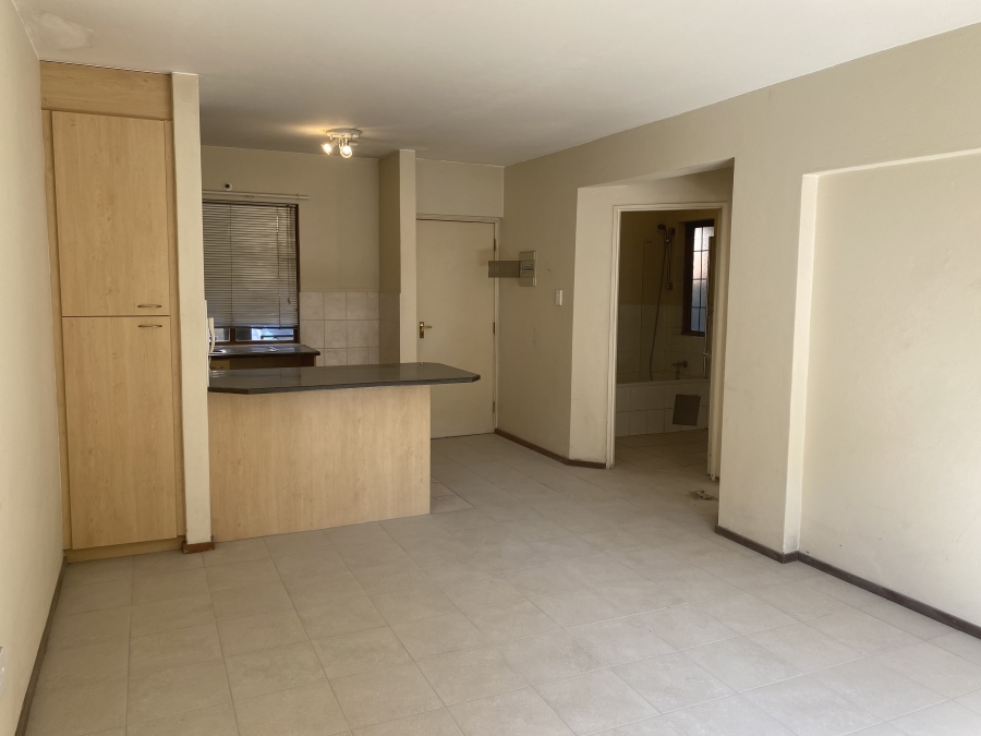 To Let 1 Bedroom Property for Rent in Bryanston Gauteng