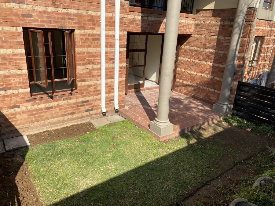 To Let 1 Bedroom Property for Rent in Bryanston Gauteng