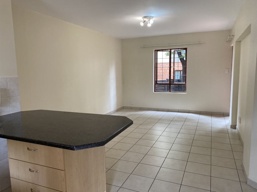 To Let 1 Bedroom Property for Rent in Bryanston Gauteng