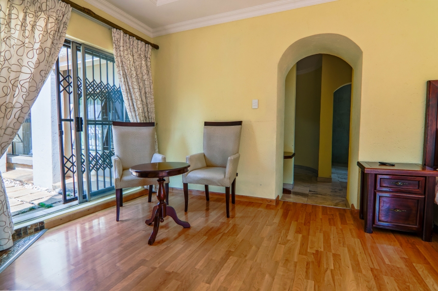 5 Bedroom Property for Sale in Doringkloof Gauteng