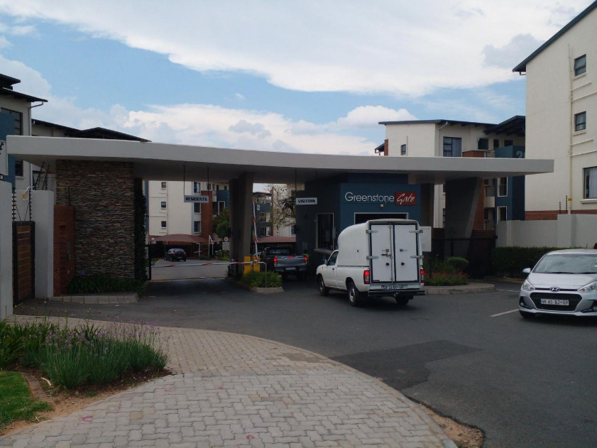 2 Bedroom Property for Sale in Greenstone Hill Gauteng