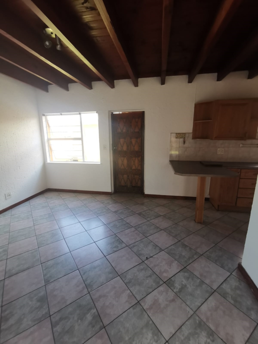 To Let 3 Bedroom Property for Rent in Sundowner Gauteng