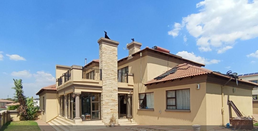 5 Bedroom Property for Sale in Sagewood Gauteng